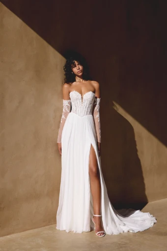 Lillian West 66452 #0 default thumbnail