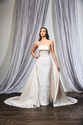 Sarah J Bridal Rhia #0 default thumbnail
